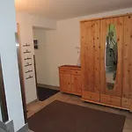 Gaestehaus Alpina 4*