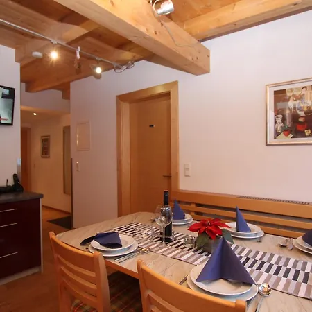 Guest house Gaestehaus Alpina Sankt Anton am Arlberg