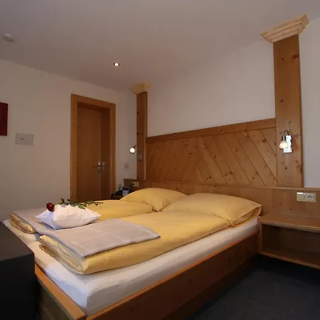 Gaestehaus Alpina 3* Sankt Anton am Arlberg