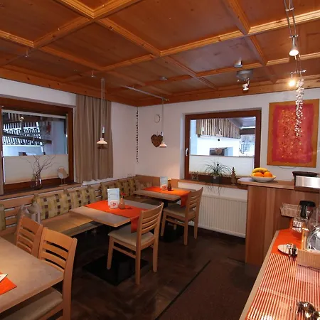 Gaestehaus Alpina Guest house