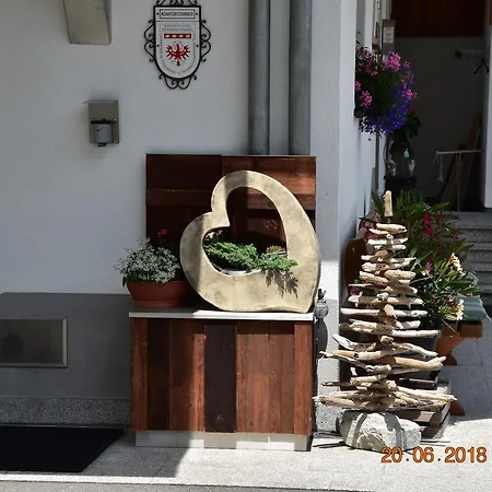 Gaestehaus Alpina Guest house Sankt Anton am Arlberg