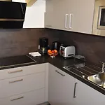בית הארחה Gaestehaus Alpina 4*