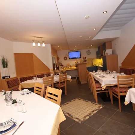 Gaestehaus Alpina 4* Sankt Anton am Arlberg