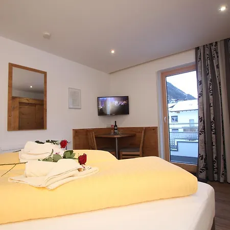 Gaestehaus Alpina Sankt Anton am Arlberg