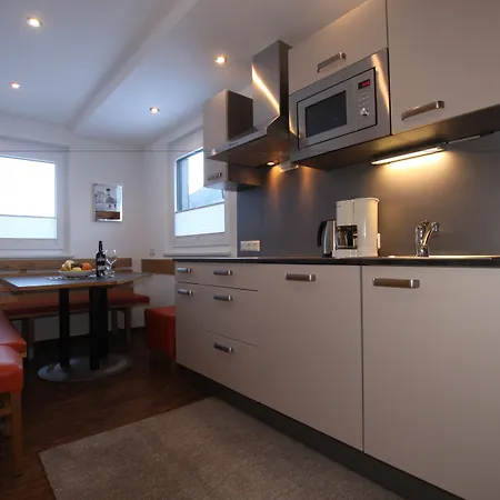 Gaestehaus Alpina Guest house 4*