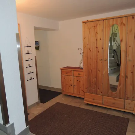 Gaestehaus Alpina 4*