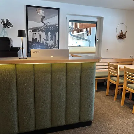 Gaestehaus Alpina Guest house Sankt Anton am Arlberg