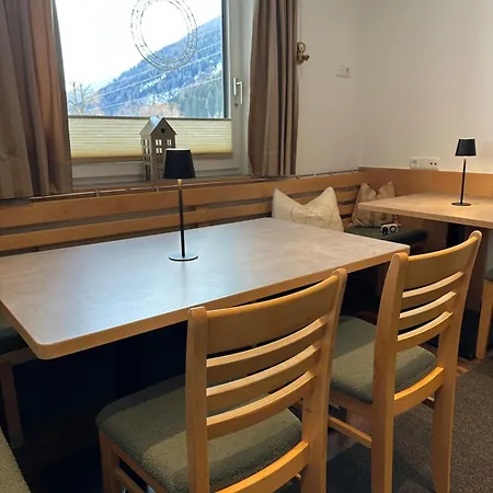 Gaestehaus Alpina 4* Sankt Anton am Arlberg